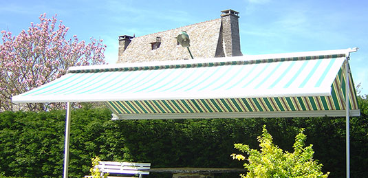 Toile de store double pente en déstockage