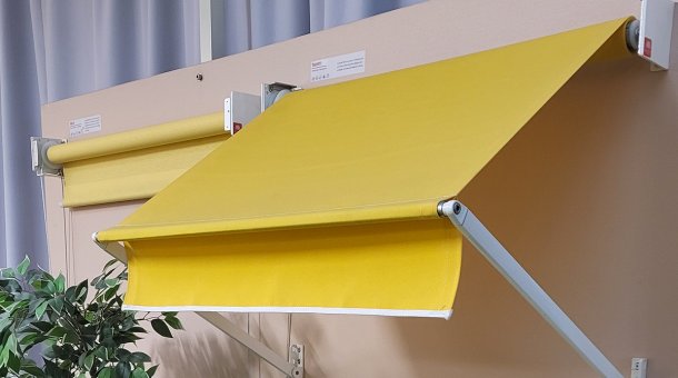 Store projection à l'italienne Tinto