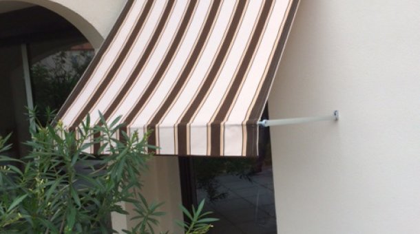 Store projection à l'italienne Tinto avec auvent