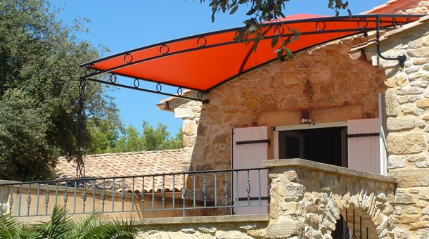 toile de pergola rouge