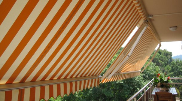 Toile de store en déstockage
